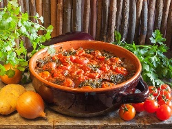 Чанахи – грузинска яхния с агнешко, патладжани и картофи - снимка на рецептата